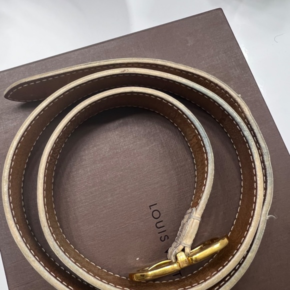 Louis Vuitton Belt - Picture 8 of 8